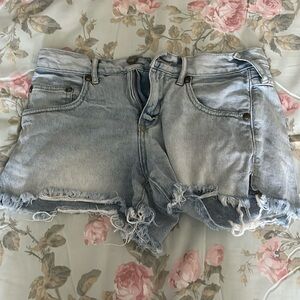 Free people Jean shorts size 25